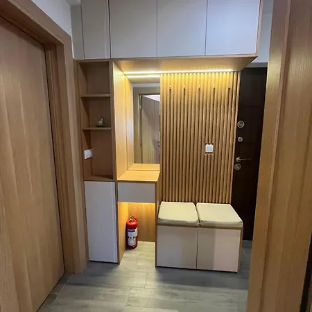 Zelena Laguna Apartament