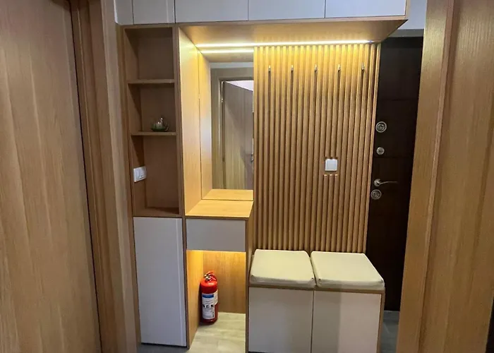 Zelena Laguna דירה